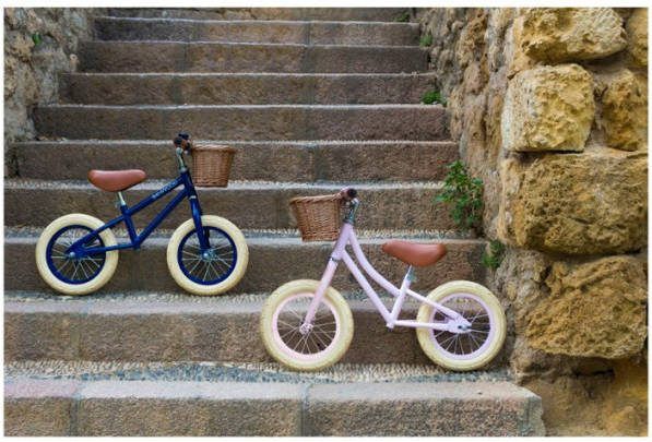 Banwood Loopfiets First go lichtroze